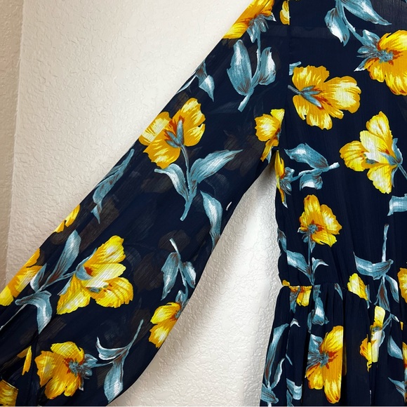 Fashion Nova M Maxi Dress Floral Wrapped Flowy - Picture 12 of 14